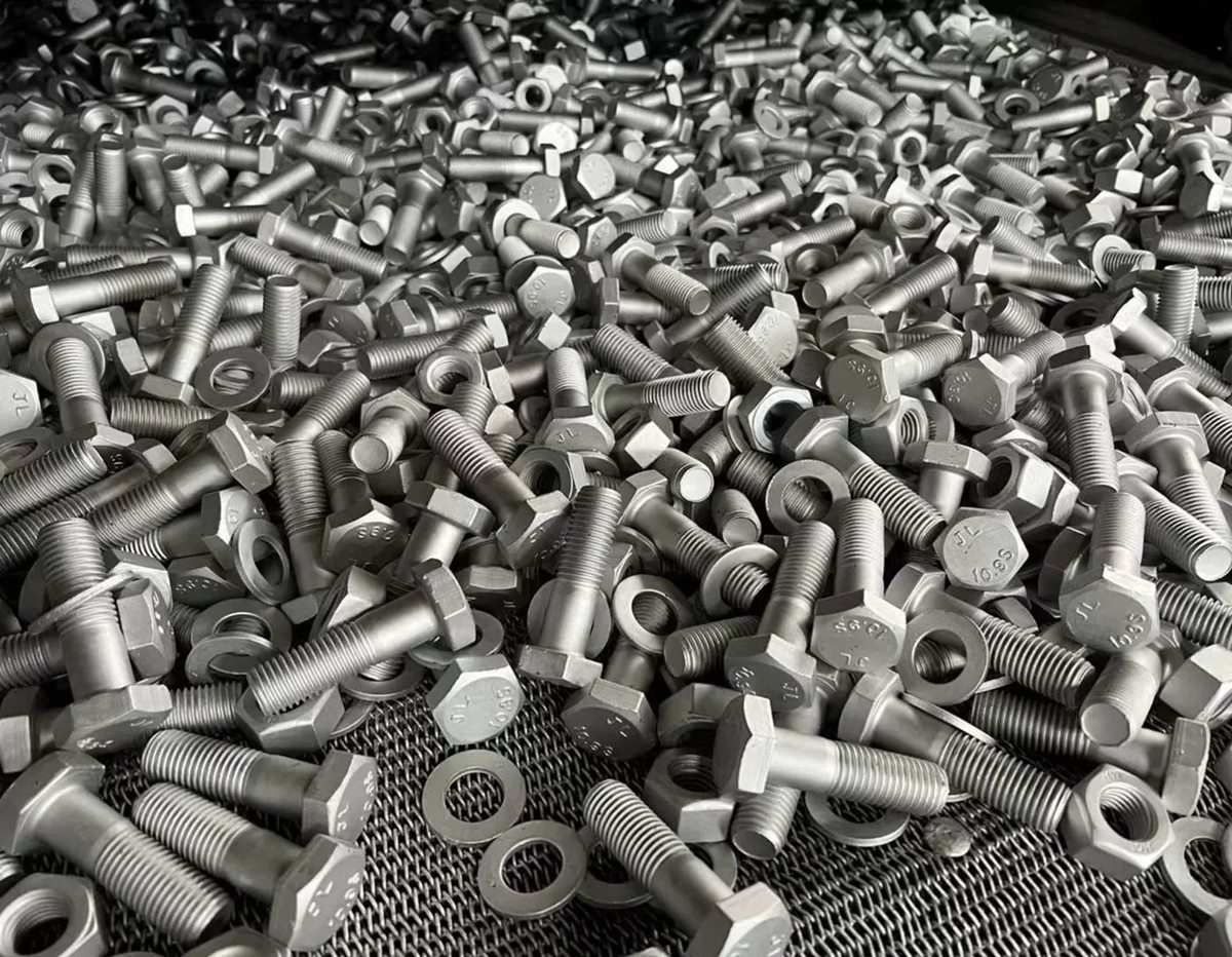 Dacromet coating bolt from ningbo shengfa hardware
